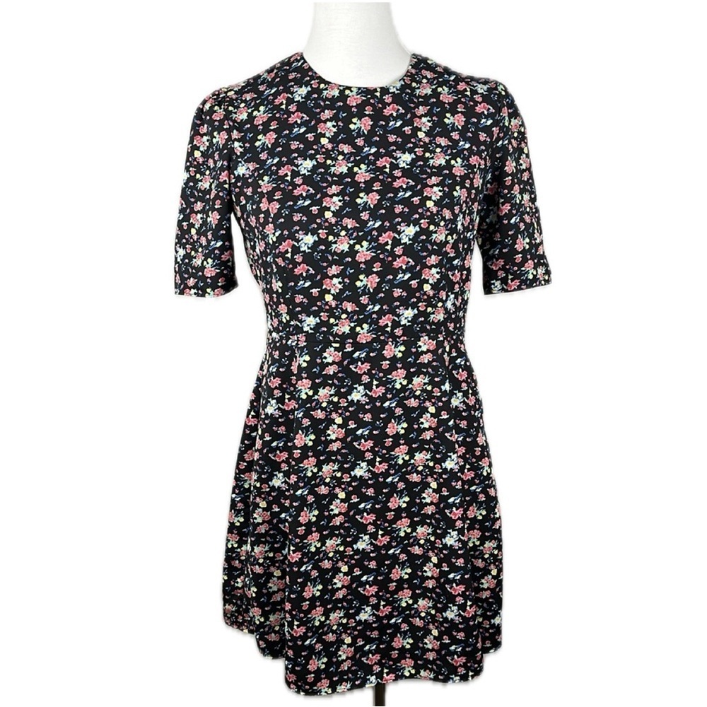 Valencia & Vine Amanda Ditsy Floral Fit & Flare Dress Sz M Grunge Skater 90s